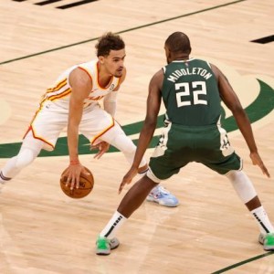 开云体育网页登录-当特雷·扬的羽翼丰满 老鹰已在雄鹿头上振翅翱翔