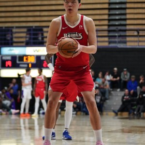 开云体育PC端-媒体人：杨瀚森表现和对方防守关系不大 纯粹自己打得不好还得练