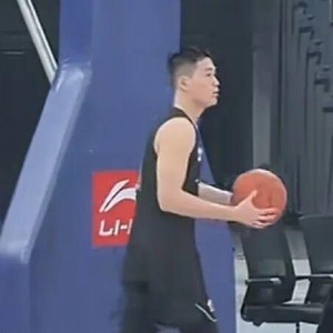 开云体育网页登录-CBA训练惯例与“加练文化”：王证与易建联的共性